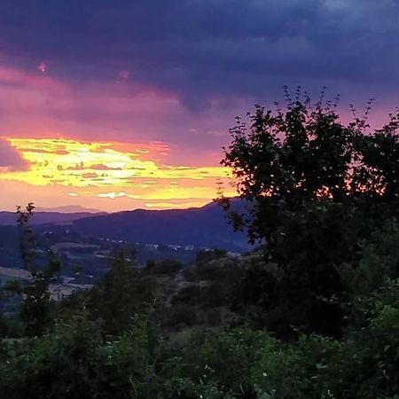 Casa Hobbit Villa Gualdo Tadino Buitenkant foto