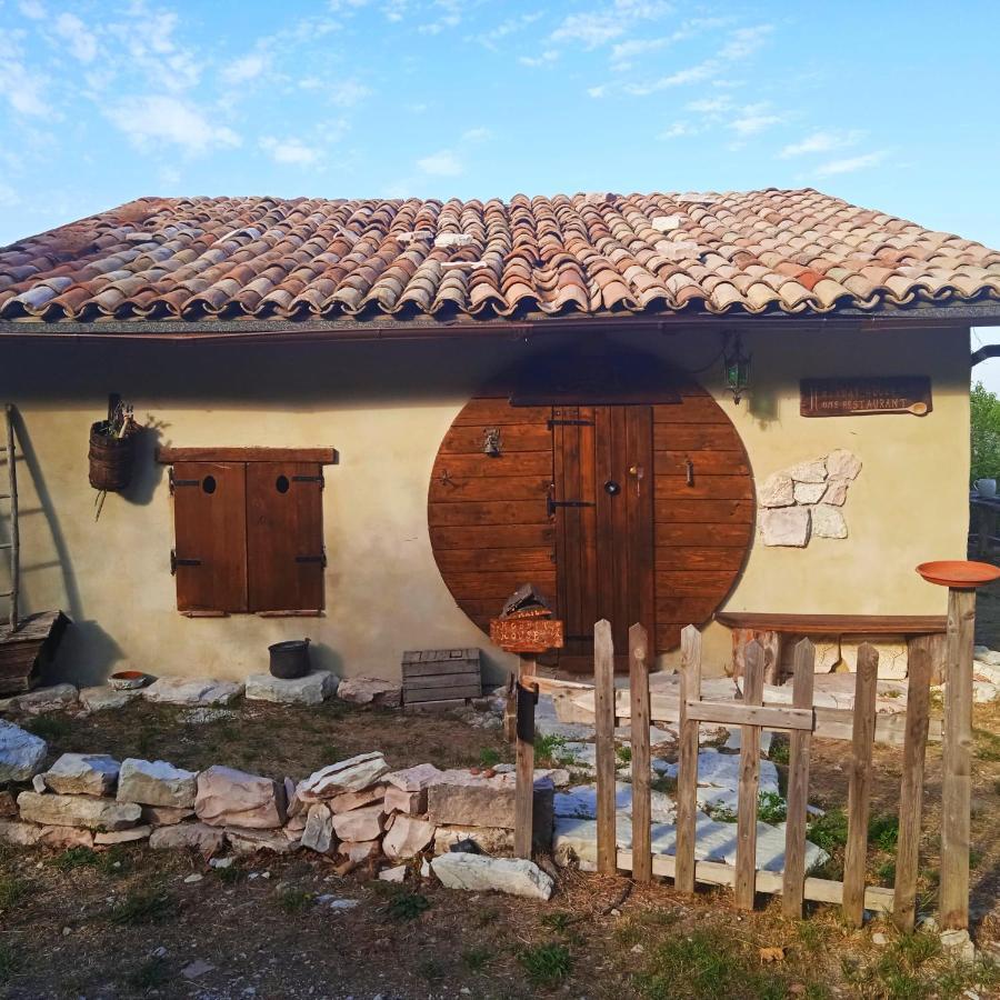 Casa Hobbit Villa Gualdo Tadino Buitenkant foto